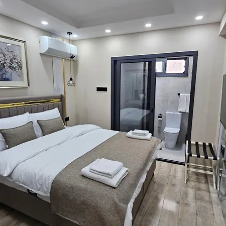 Frühstückspension Dereboyu Premium Nikosia