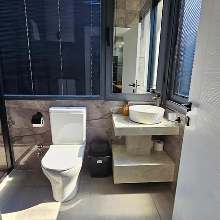 Dereboyu Premium 4* Nicosia